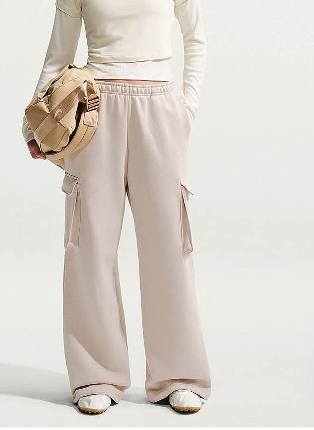 Nike oversized cargo pants, S/M