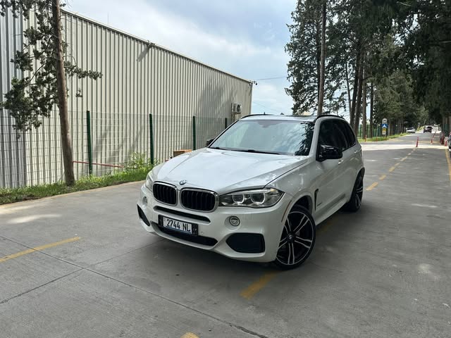 Satışda olan BMW X5 2014, gərbən 118 — 15,500$