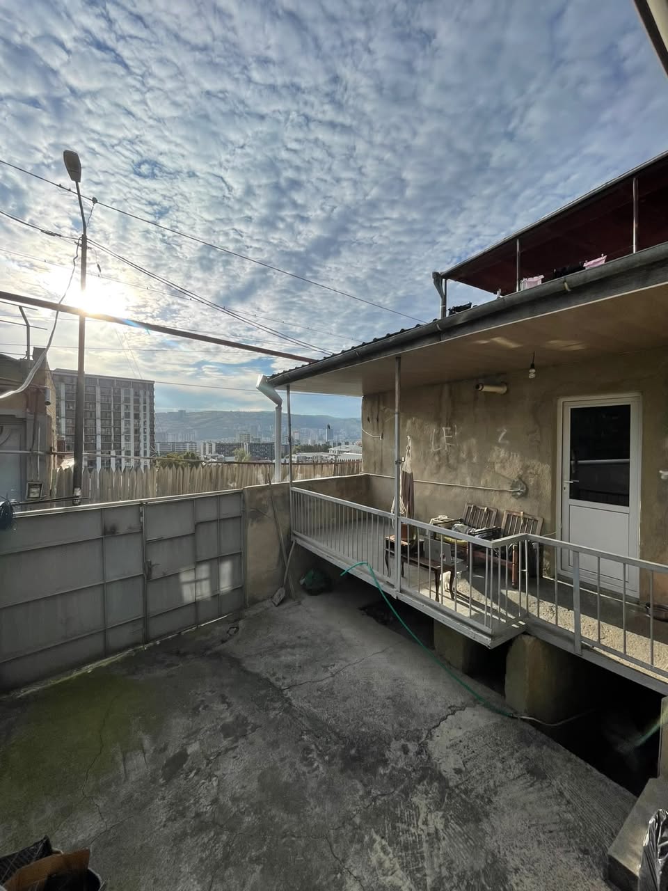 Mənzil satılır, Tbilisi — $130,000