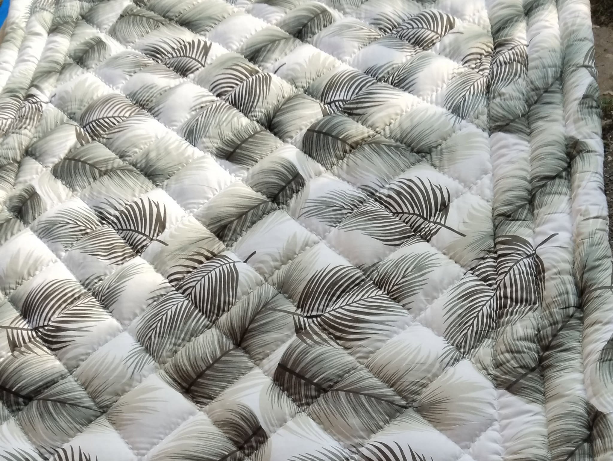 Ertsatoliani sabani, leaf pattern