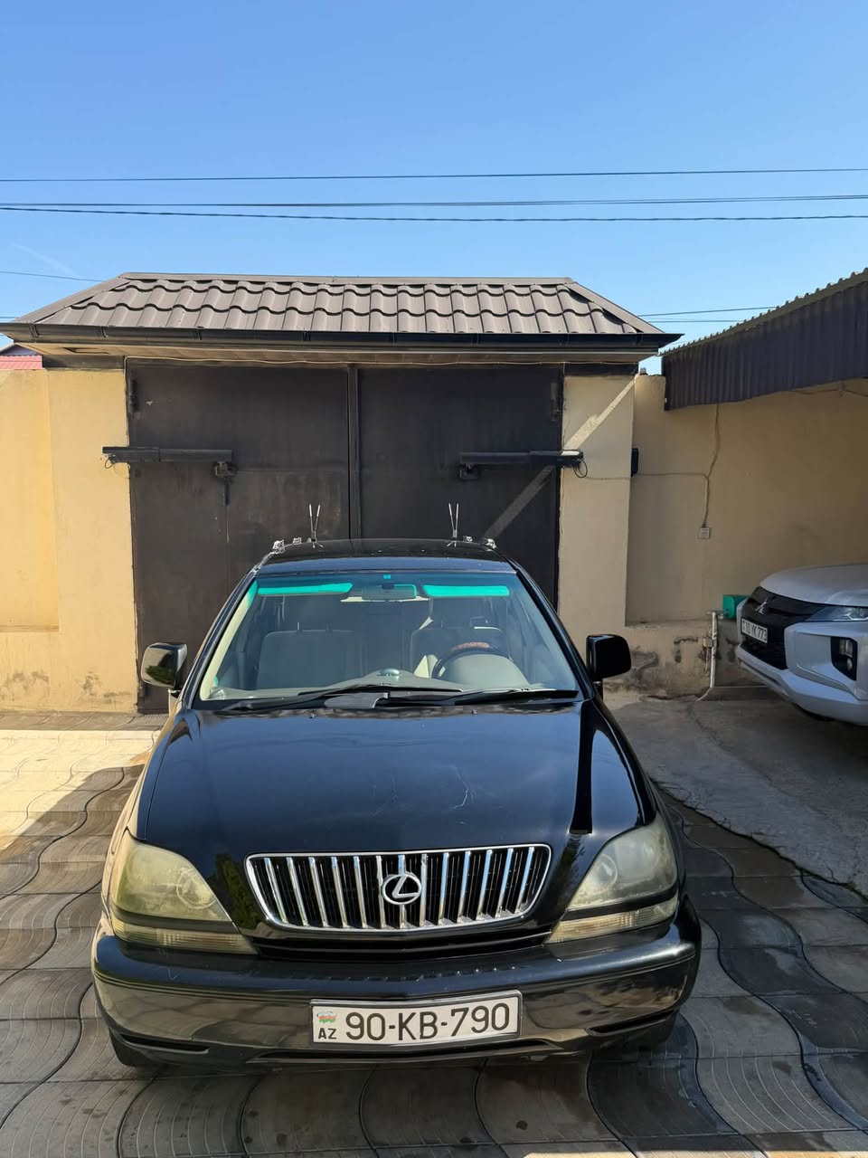 İli 1999 — 9,500₼