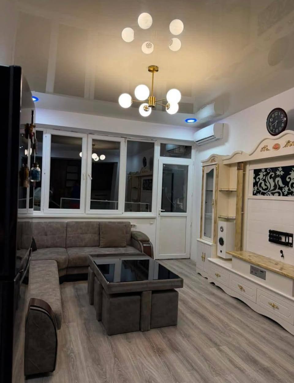 იყიდება ბინა, თბილისი — $129,000
