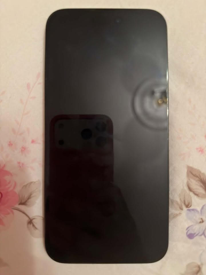 iPhone 14 Pro Max. BH77 WhatsApp — 1,150₾