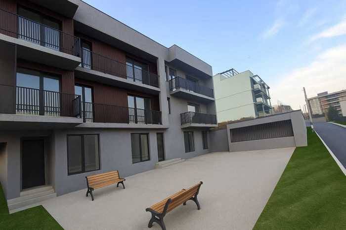Продается 4-комнатная квартира, Тбилиси — $700