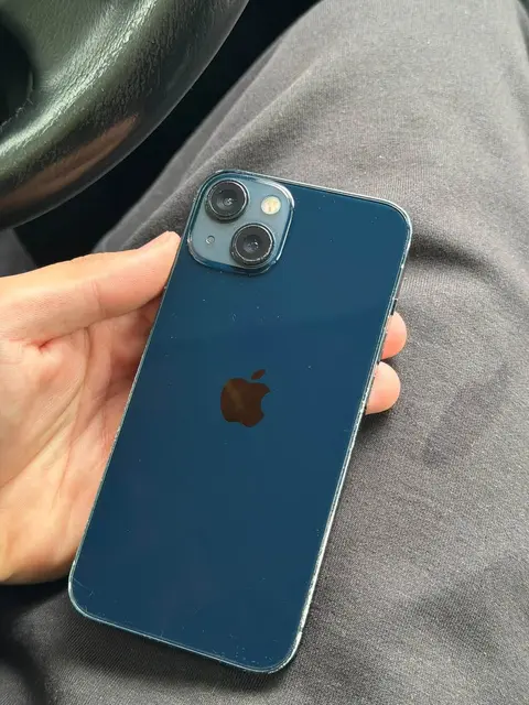 iPhone 13 128 GB, battery 80%