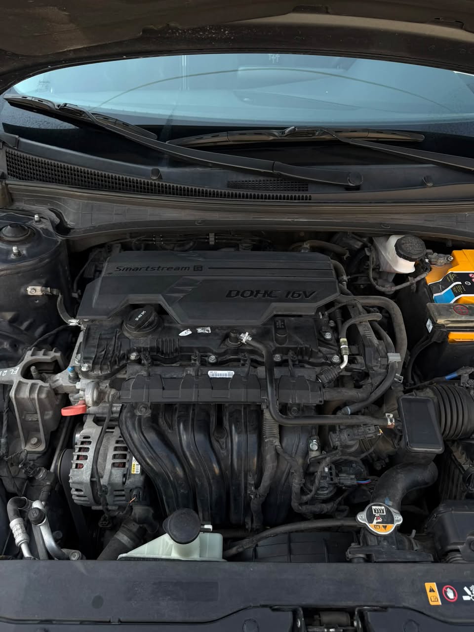 Hyundai Elantra 2020 — 13,500$