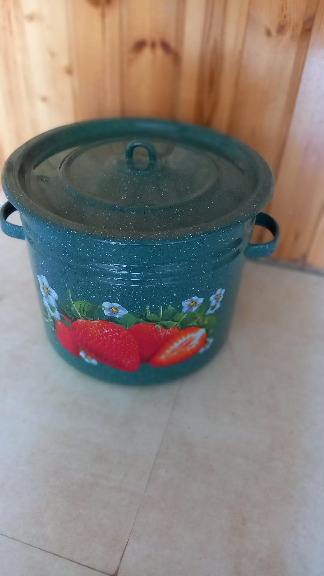 Kitchenware