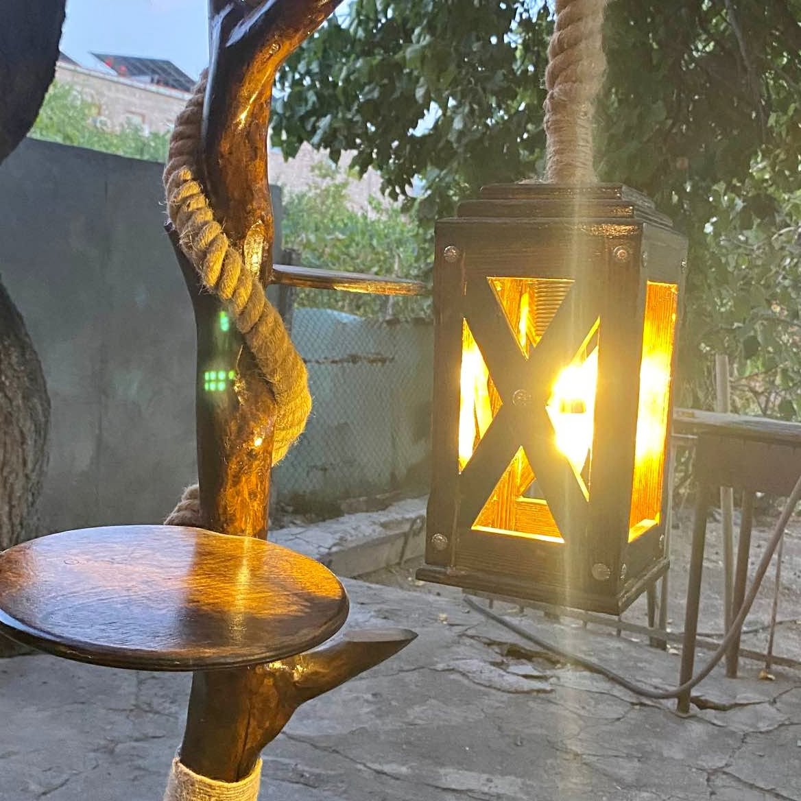 Dekoratif ahşap avize