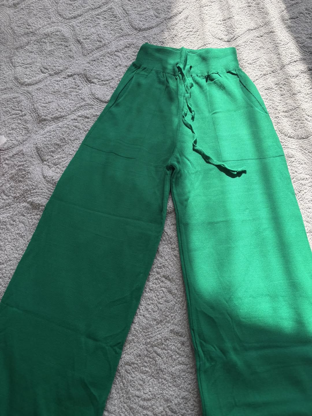 Yeşil geniş paça örgü pantolon, beden S