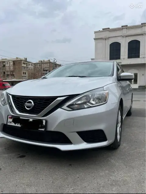Nissan Sentra 2019