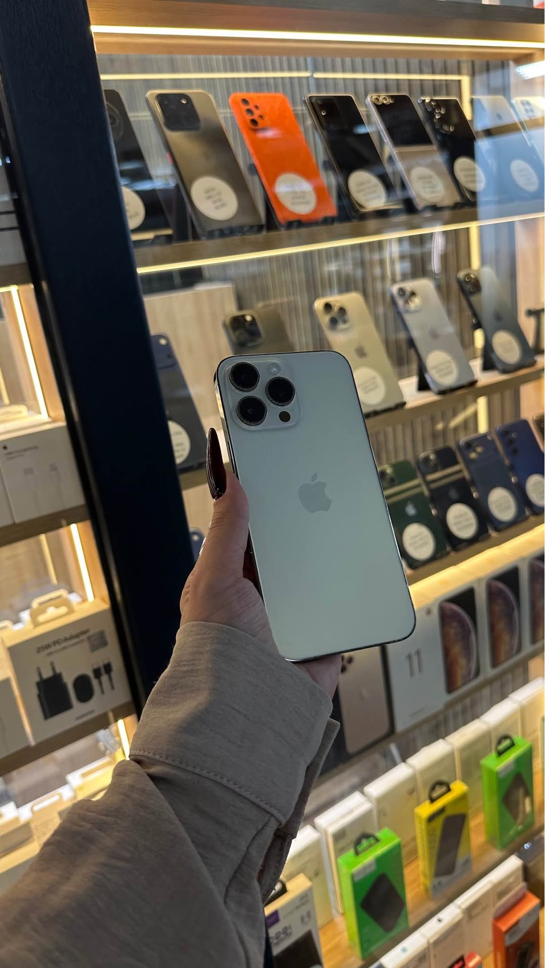 iPhone 14 Pro Max, 512GB, 77%🔋