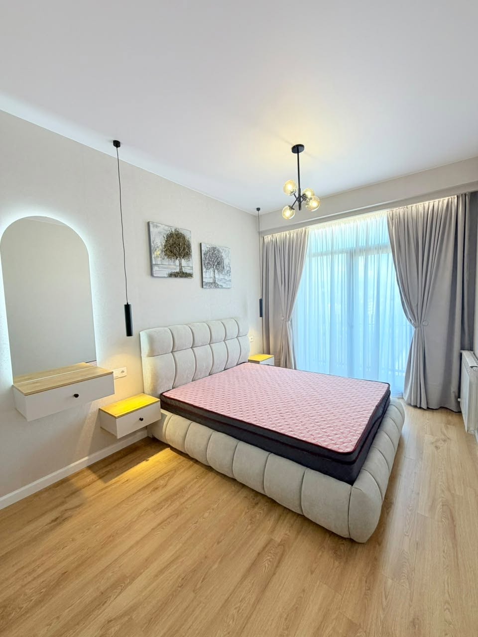 2 otaqlı mənzil satılır, Tbilisi