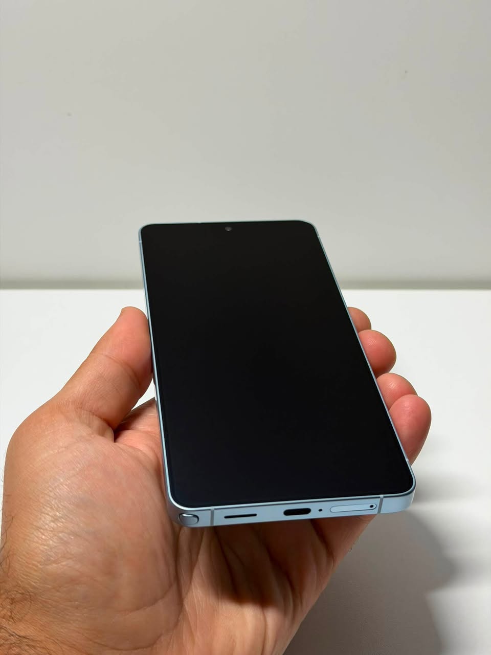 Samsung Galaxy S26 Ultra 12/256GB yeni