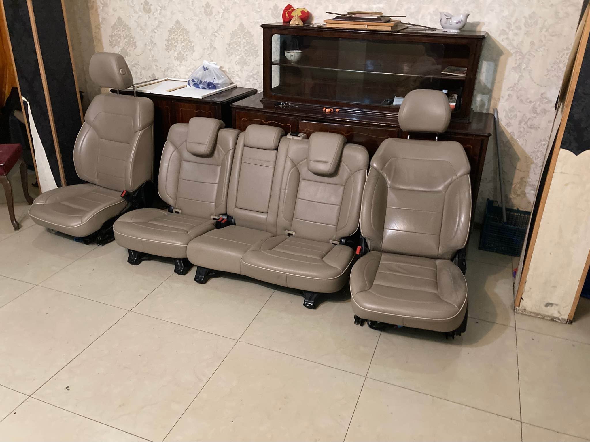 Մերսեդես Բենց ML W166 2014 — 450 դրամ