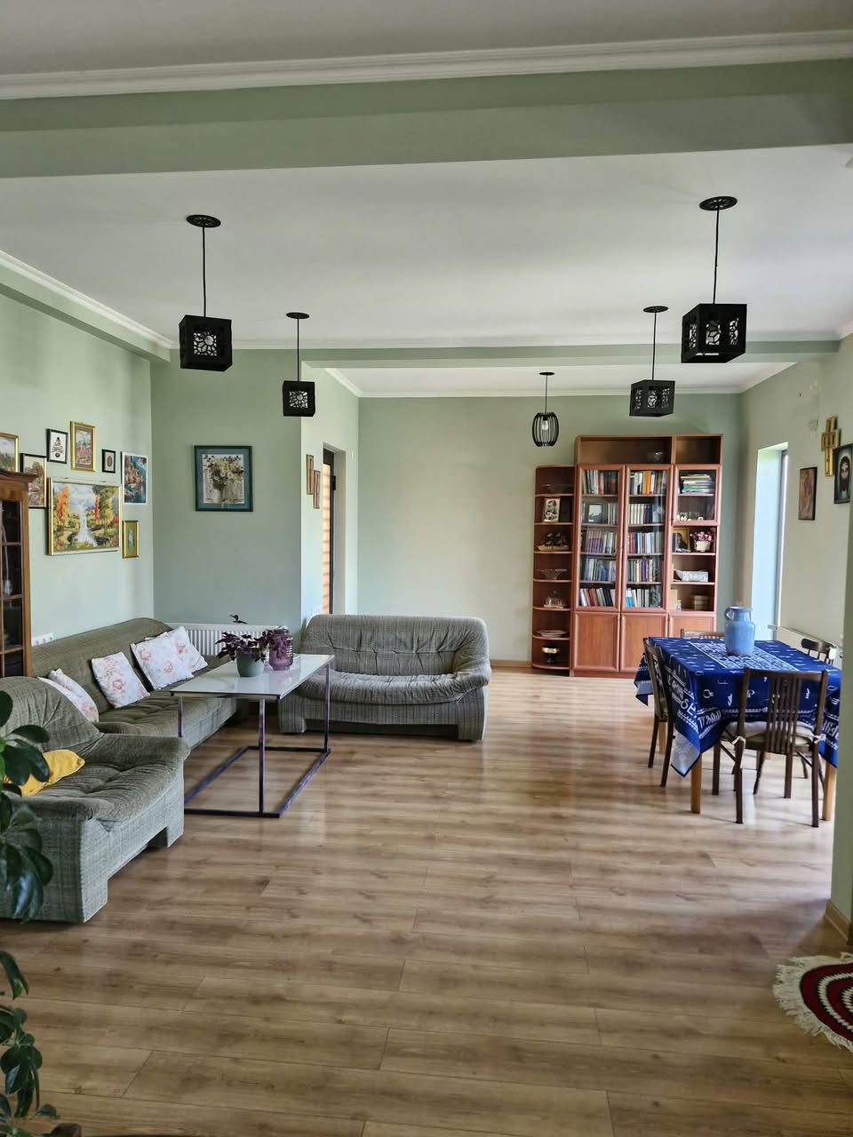 ***🏡 Satılık iki katlı büyük özel ev