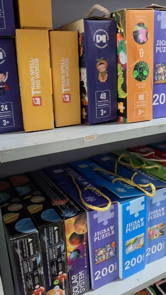Puzzlər, çoxnövlü printlərlə 130, 200, 300