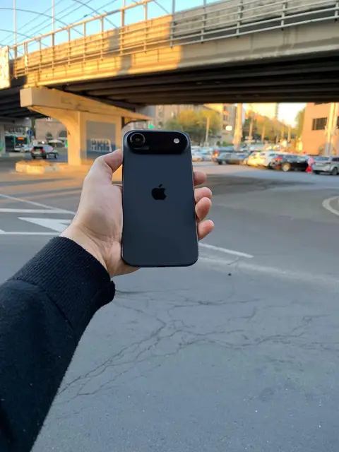 iPhone Air 256gb eSIM 92% ღირს