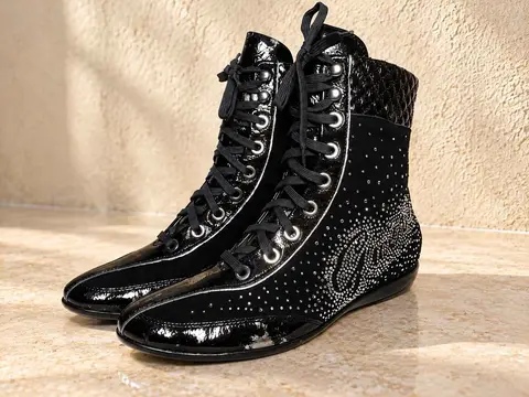 GUESS платья, размер 38, новое