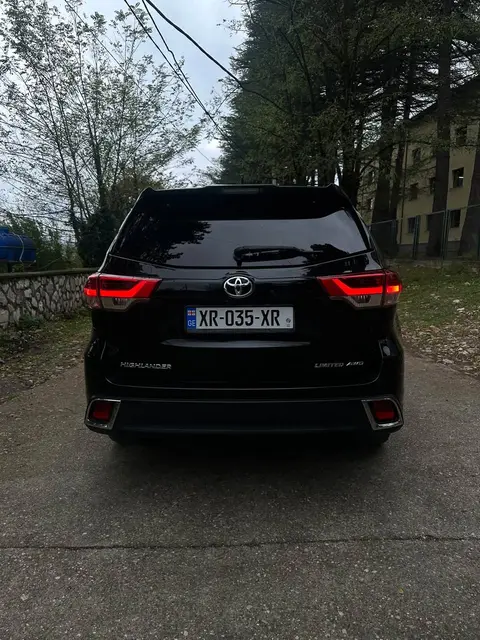 Toyota Highlander 2018