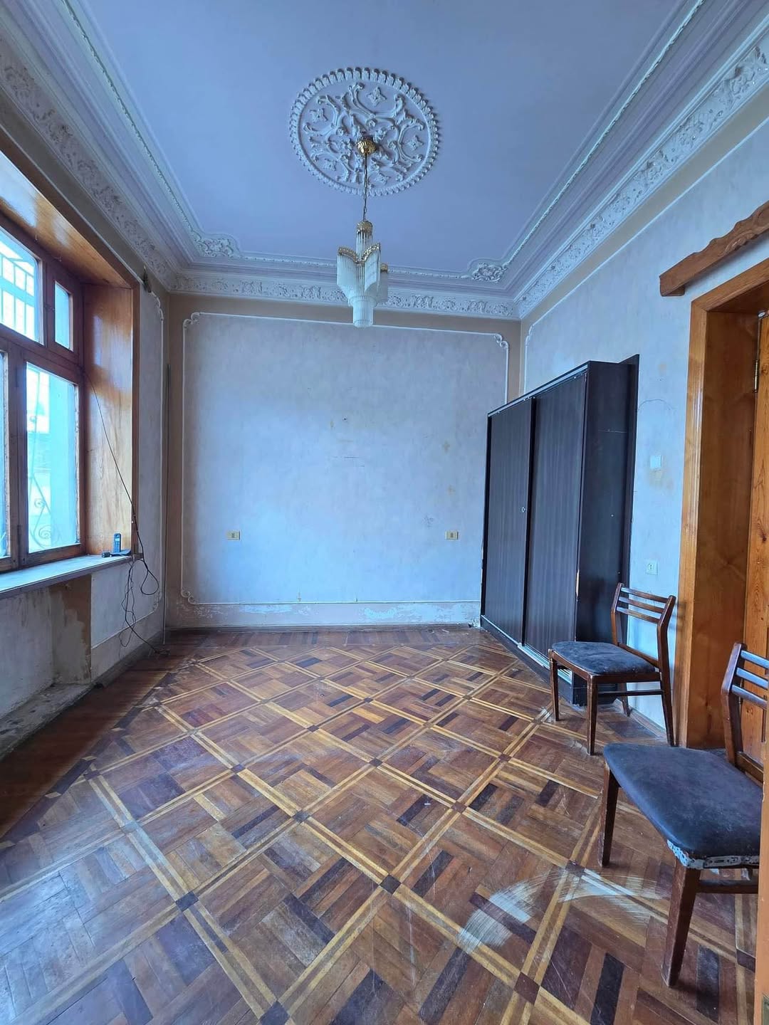 Продается, высокопотолочная квартира в Кутаиси 📍 🔸Гапонова — 100,000$