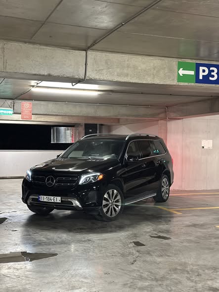 Mercedes GLS450 2019