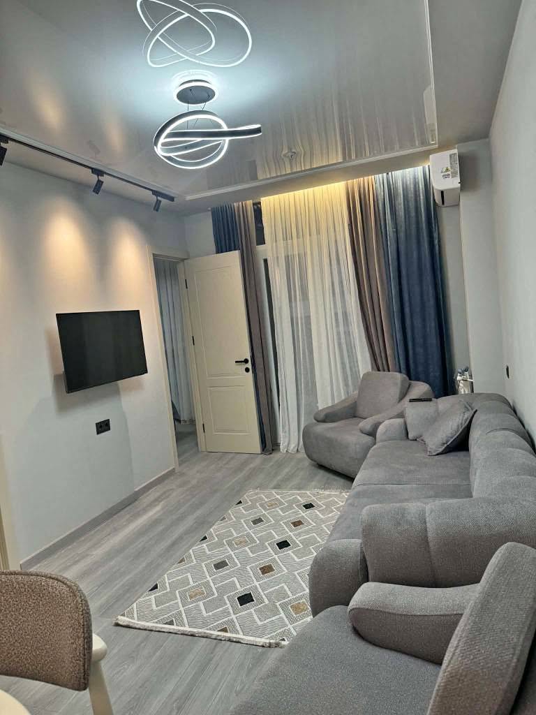 1+1 kiralık daire, Şhartava