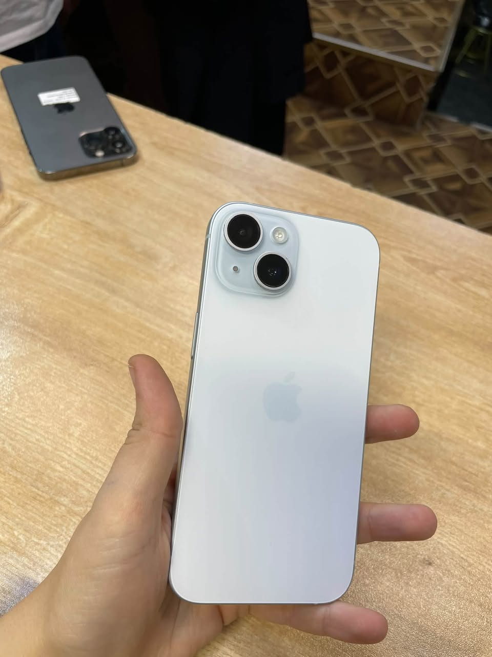 IPhone 15 81% 💥256GB 💥Горкаранайин. идеалакан — 160,000֏