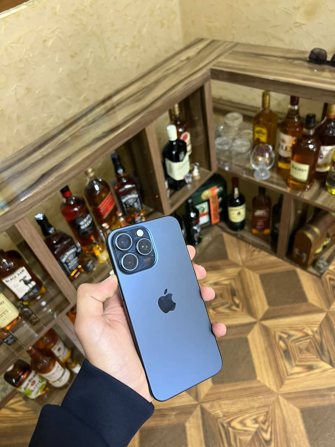 iPhone 15 Pro Max 256GB 85%