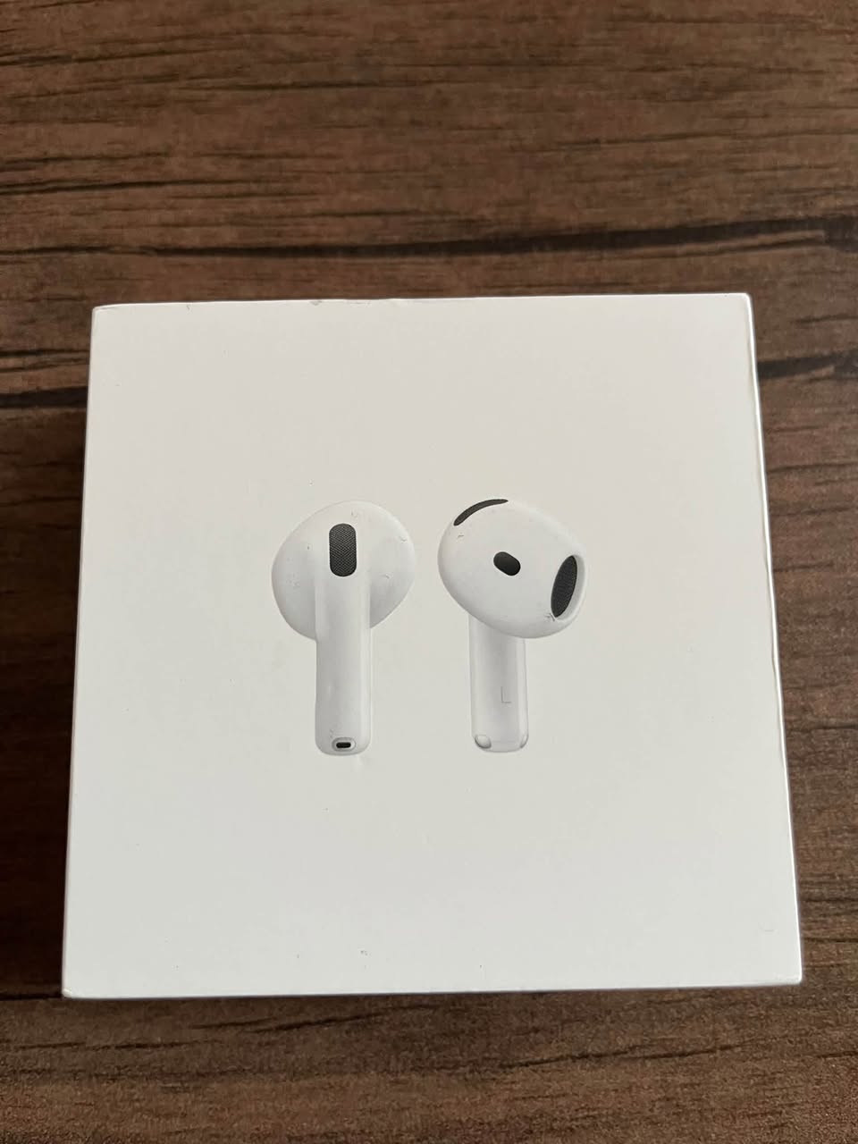 Վաճառքի է 1 տարվա պաշտոնական Apple-ը — 390₾