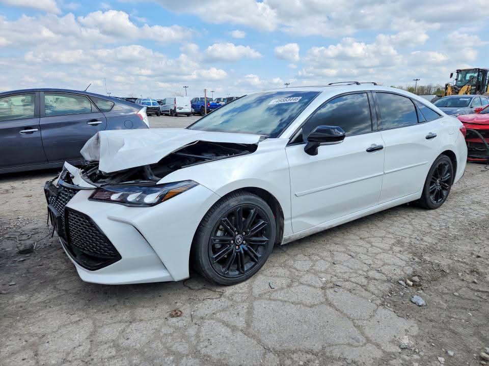 Avalon Avalon 2022 — 13,900$
