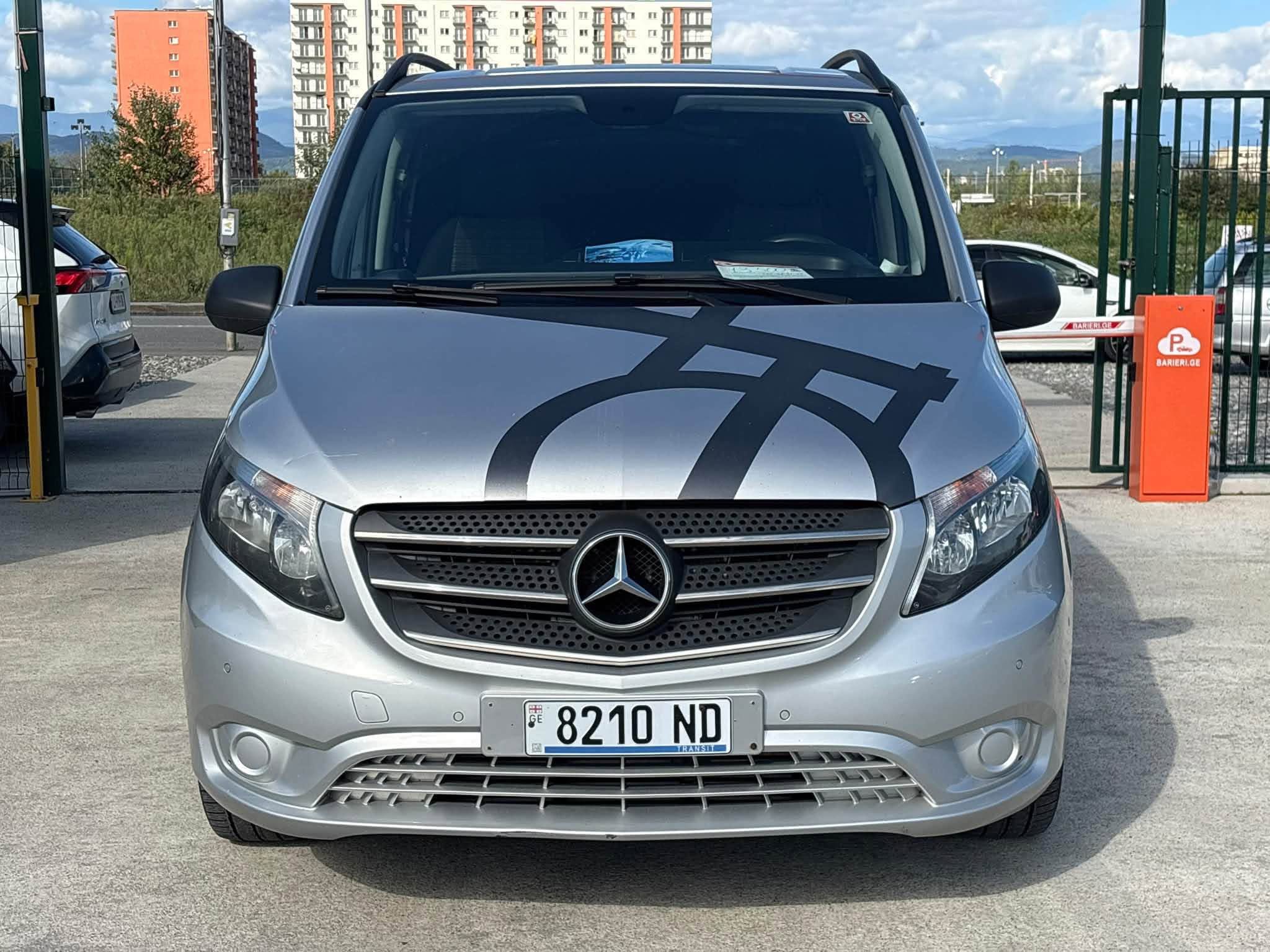 Mercedes Vito 2017 — 13,500$