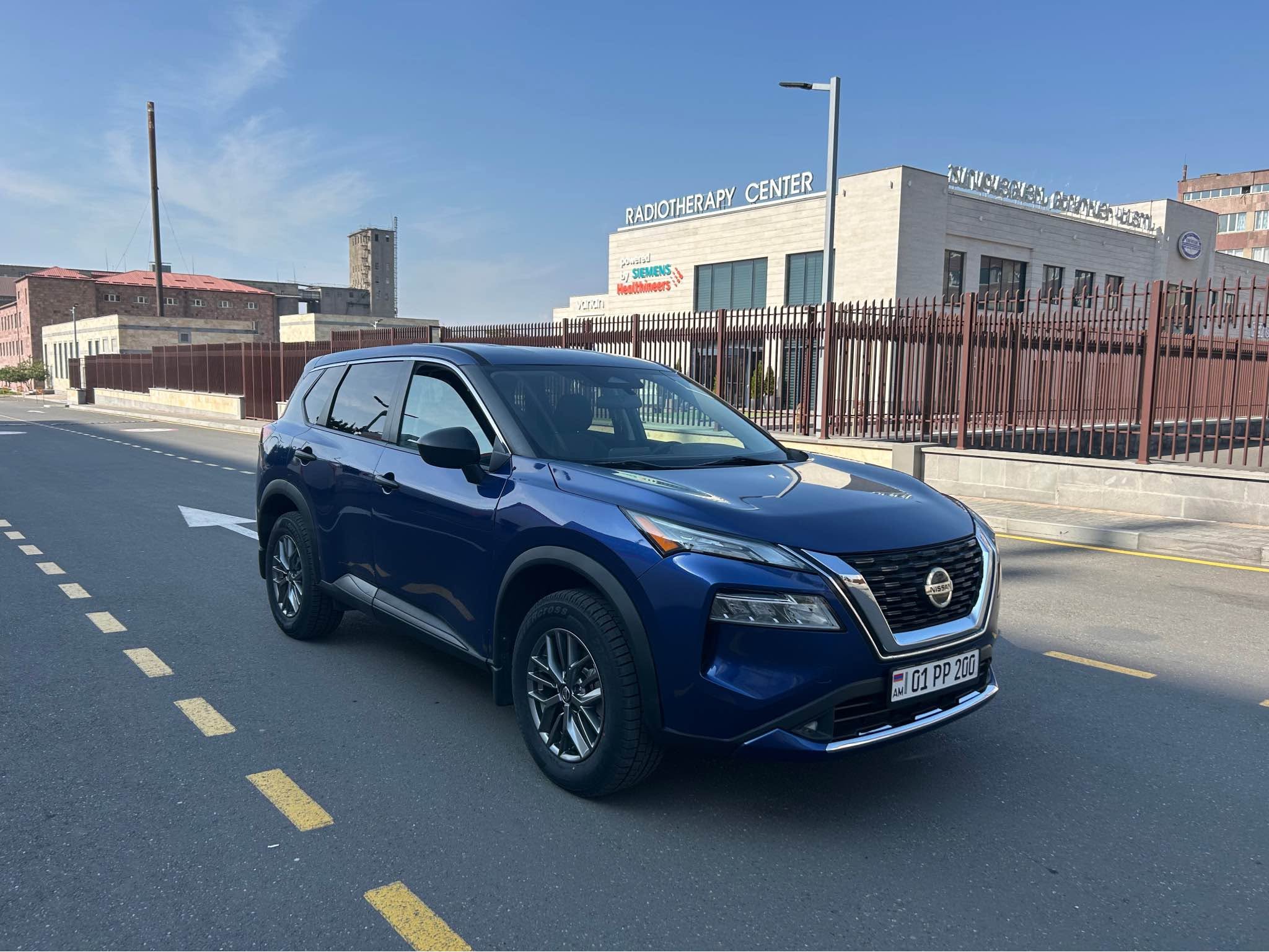 Nissan Rogue 2021 — 16,600$