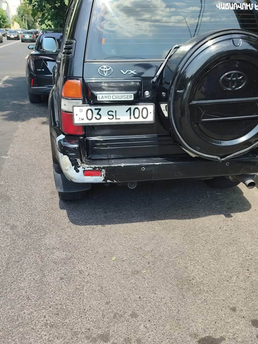 Toyota Land Cruiser Prado 1997 — $13,500