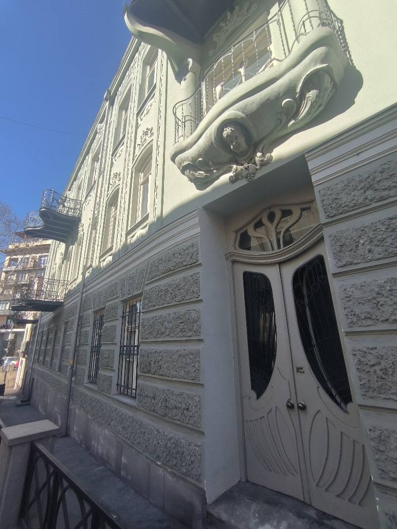1-комнатное коммерческое помещение, 62 м², Тбилиси