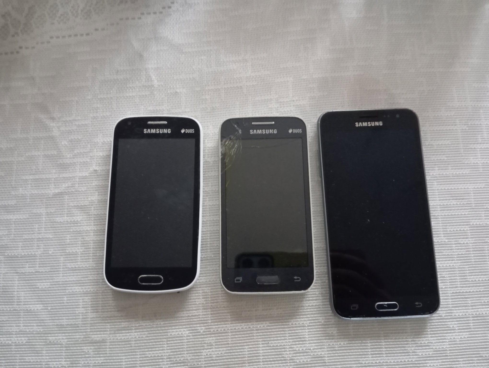 Samsung telefonlar, işləmir, hissələr üçün