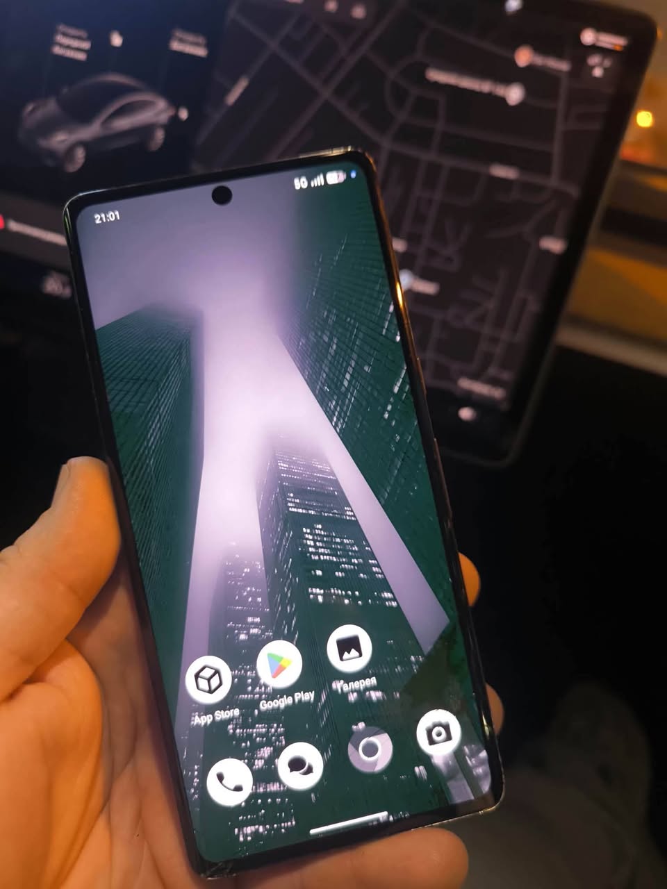 Поксел 7 pro 12/128 габзарули экраны — 420₾