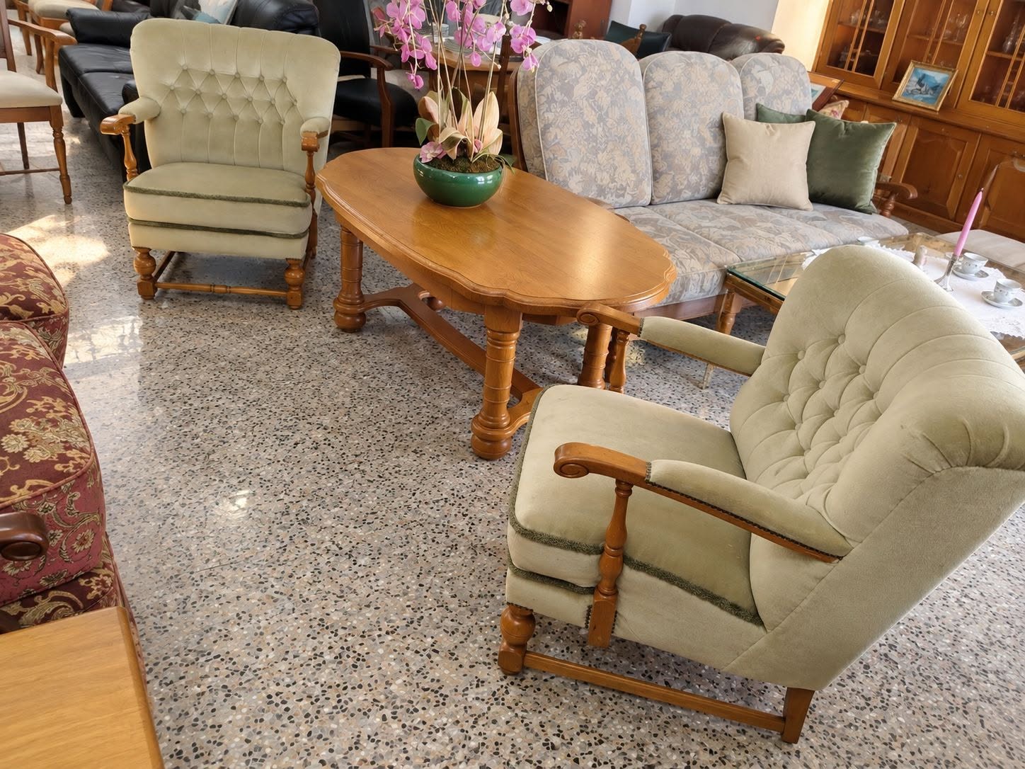 Elegans ve doğal ahşap güzelliği - 450₾