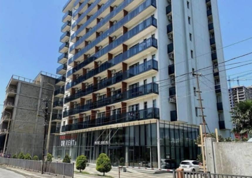 A cozy apartment for rent in a residential complex — 350$