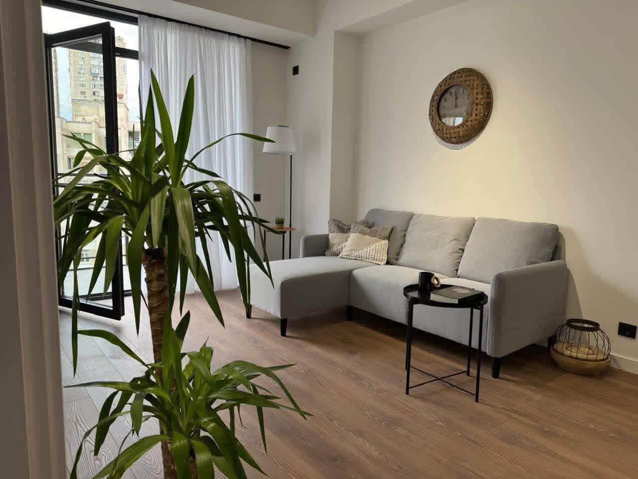 Mənzil satılır, Tbilisi — $112,500
