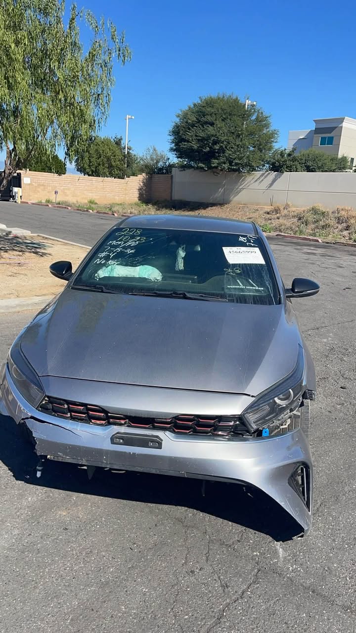 KIA FORTE GT-Line mil Run & 2022