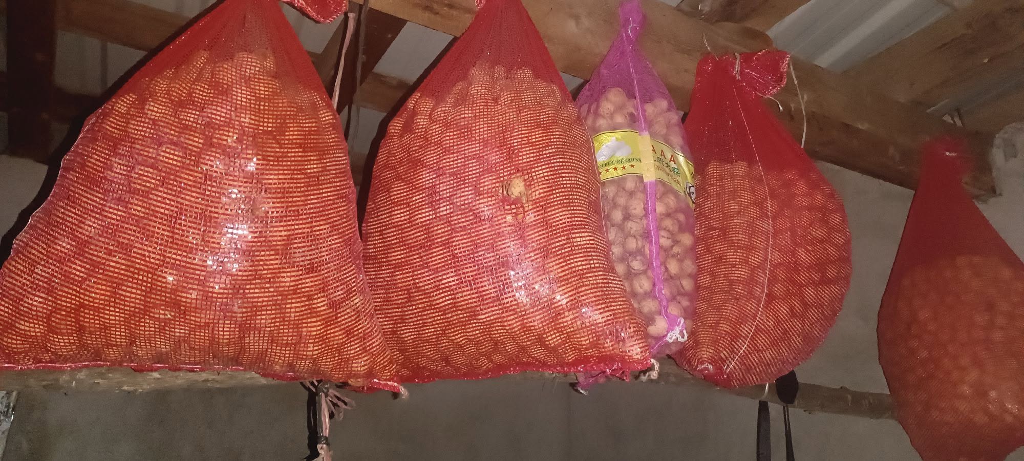 Կակալի վաճառքի համար, տոննաներով