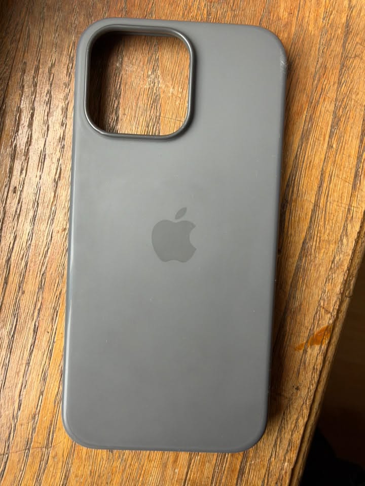 iPhone 16 Pro Max original silicone case