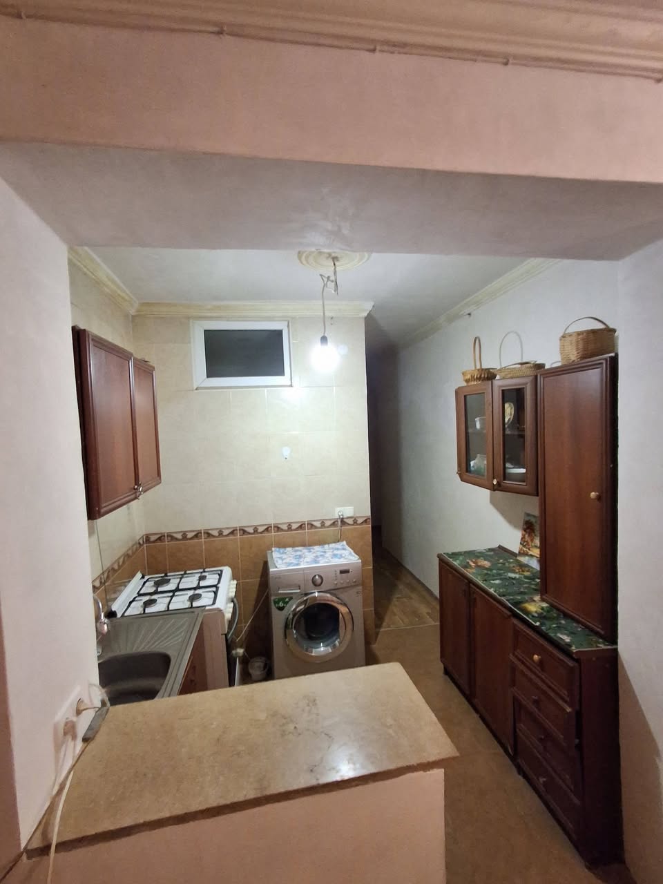 Kiralanıyordur daire, Kutaisi - 700 ₾