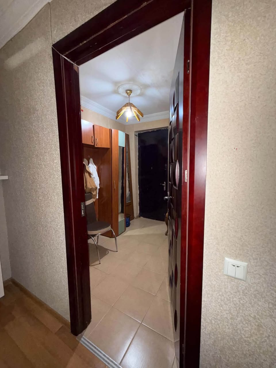 Продается 4-комнатная квартира, Кутаиси — $80,000