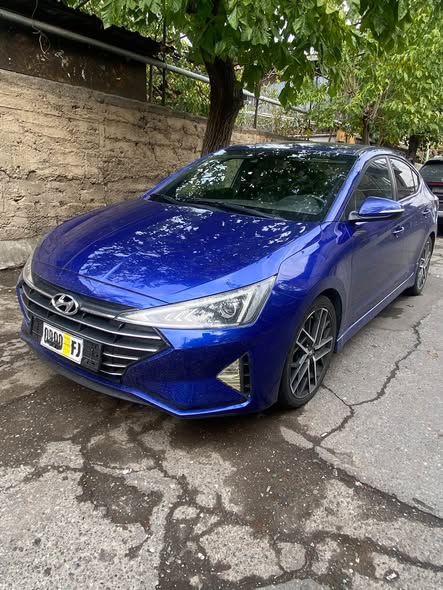ავტომობილი — 9,000$