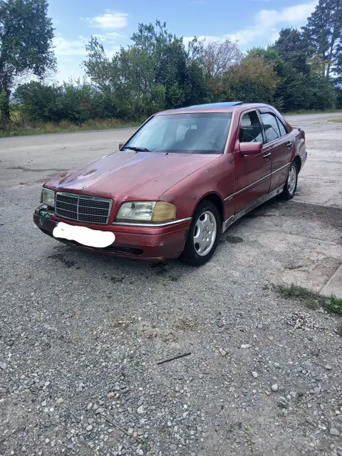 For sale 1.8 on gas. It is economical. In the village to run - $1,000