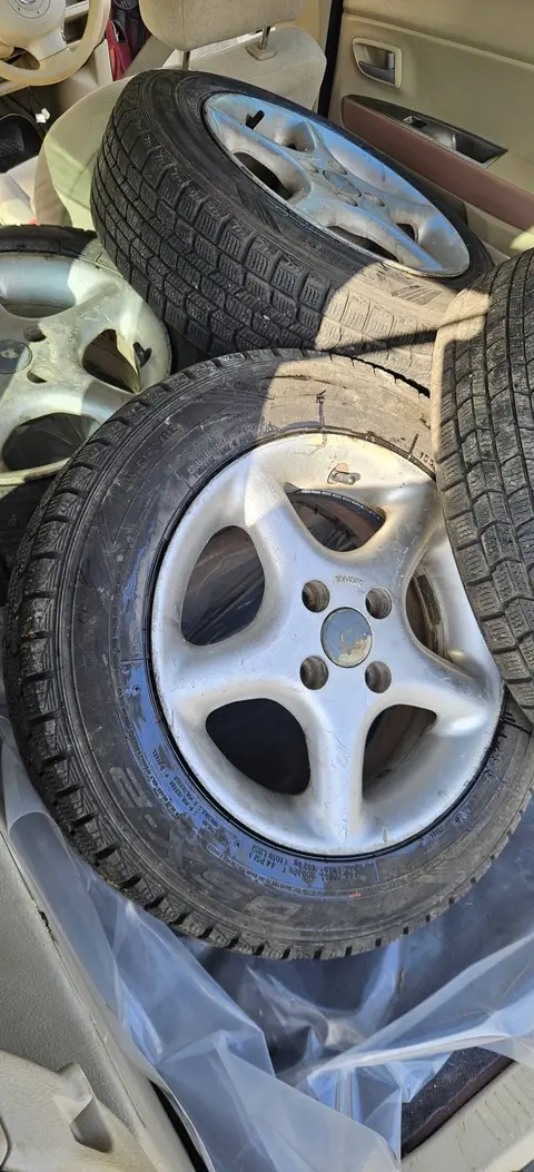 R14 4/100 չորս նոր անվադողեր — 700₾