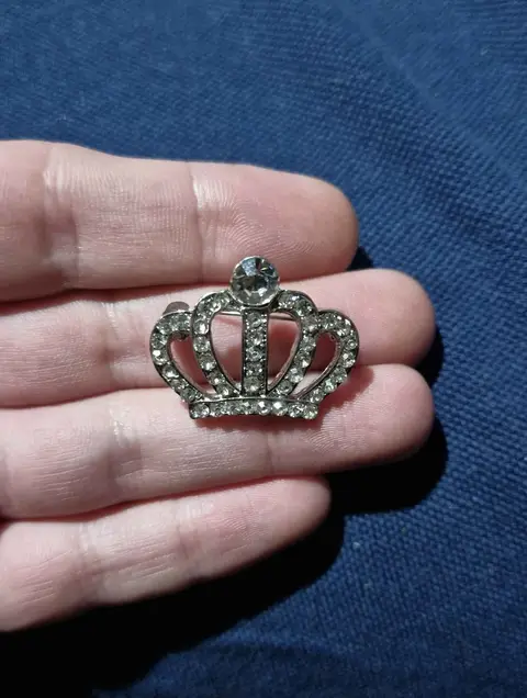 Crystal Crown brooch
