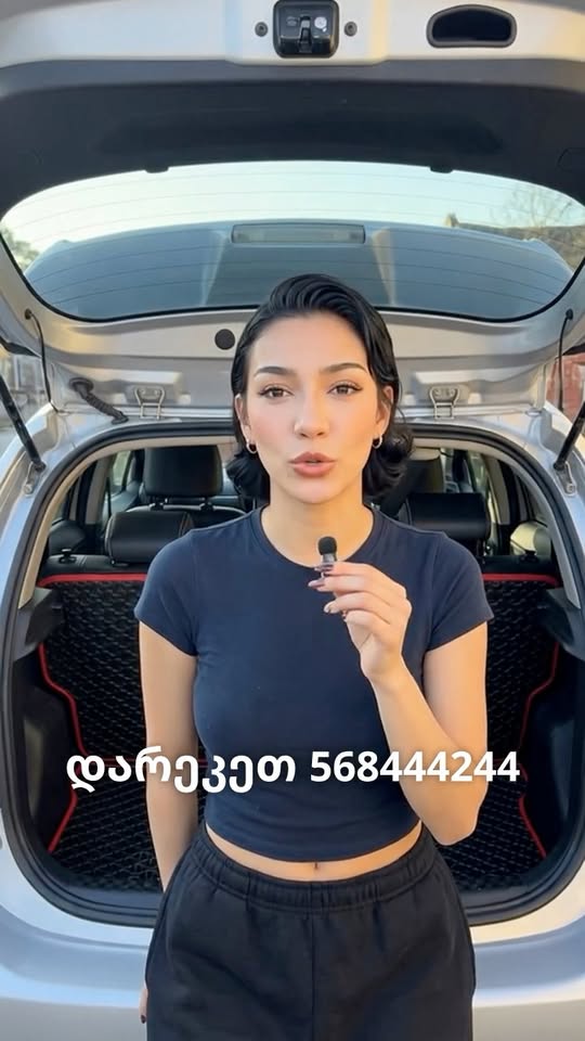 🚗🔥 Aktsiya avtomobilin xalçaçarı üzrə! Səlcəmə salon üçün sifariş verin