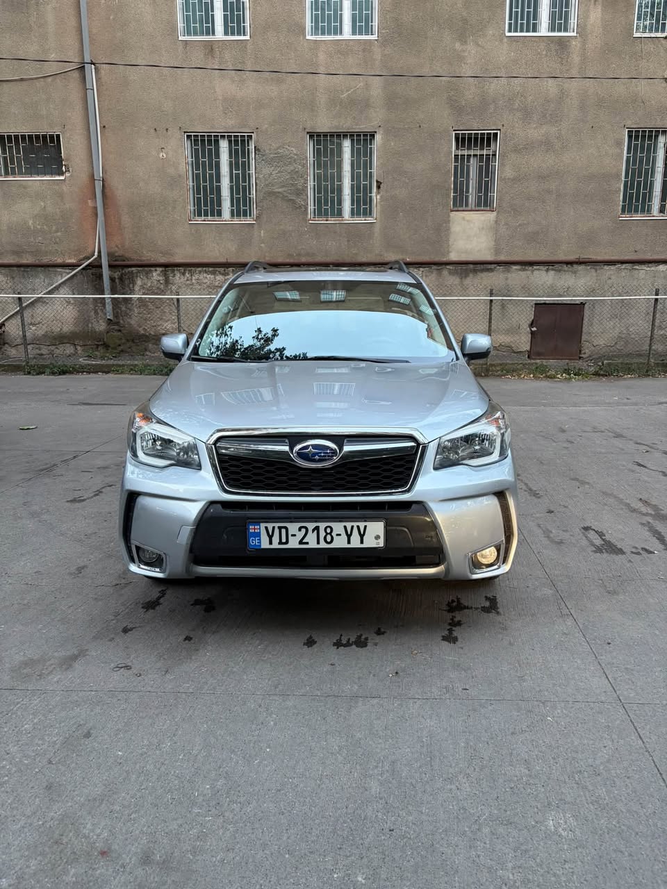 Subaru Forester 2016 — 8,700$
